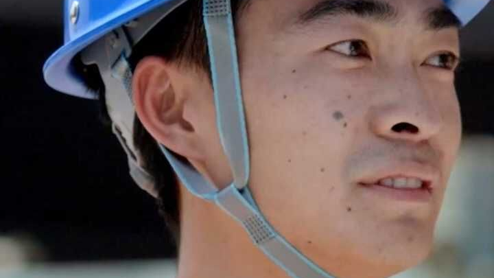 倾城之约|他们是雄安的建设者，也是见证者，致敬这些平凡而伟大的身影！