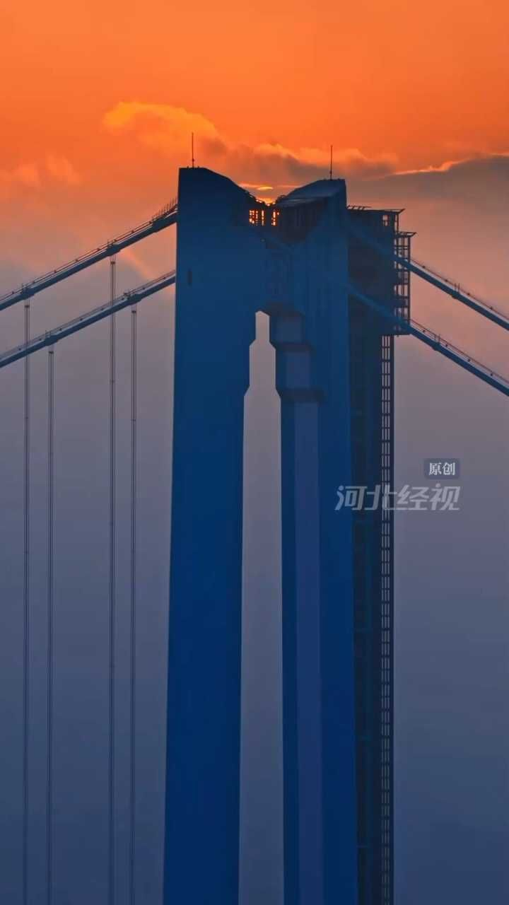 天险，我们通了；荒漠，我们绿了；封锁，我们破了。#十五五开新局 #致敬劳动者#奋斗