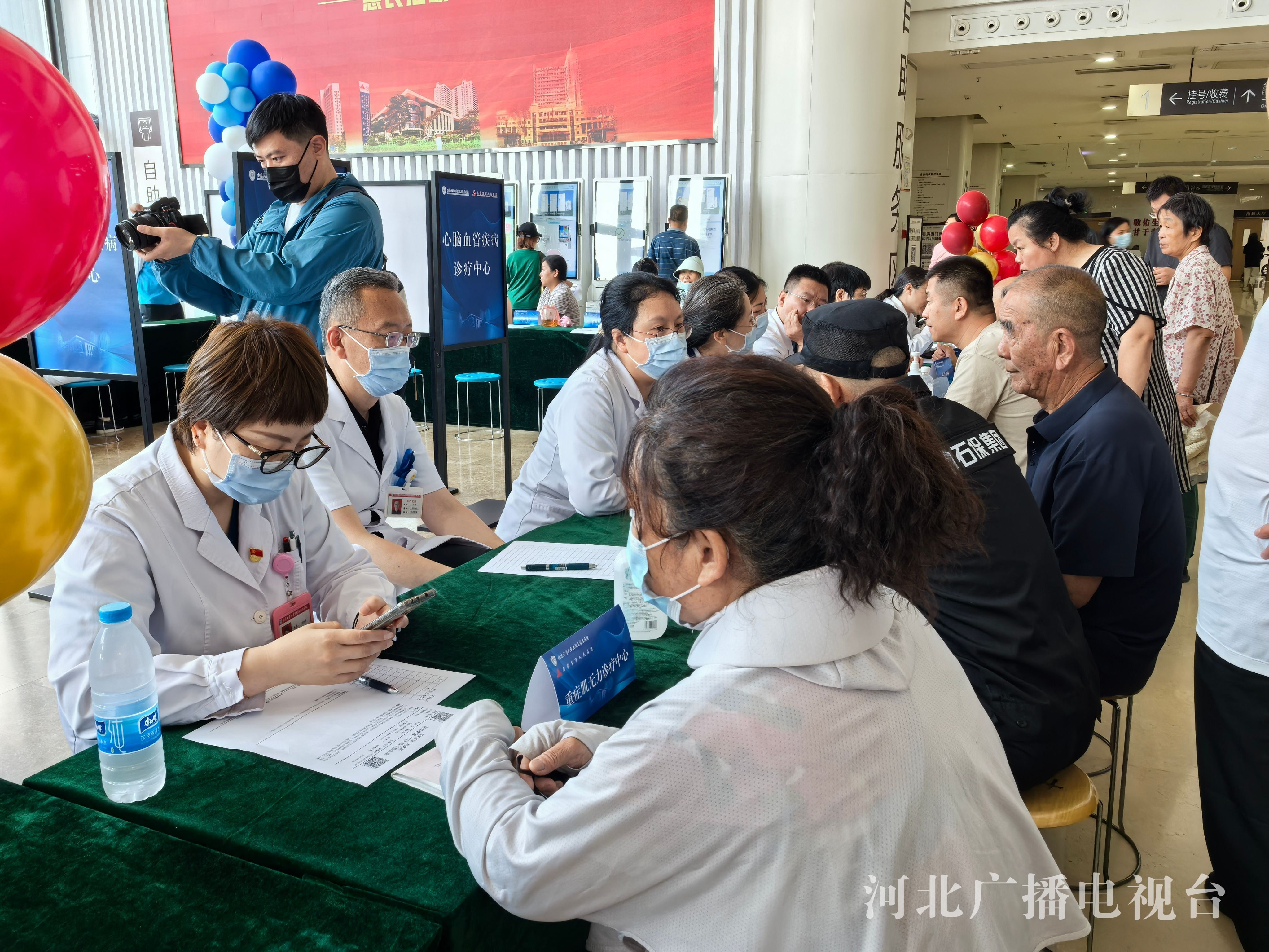 包含北京大学第六医院代挂专家号加代问诊缓解就医焦虑的词条
